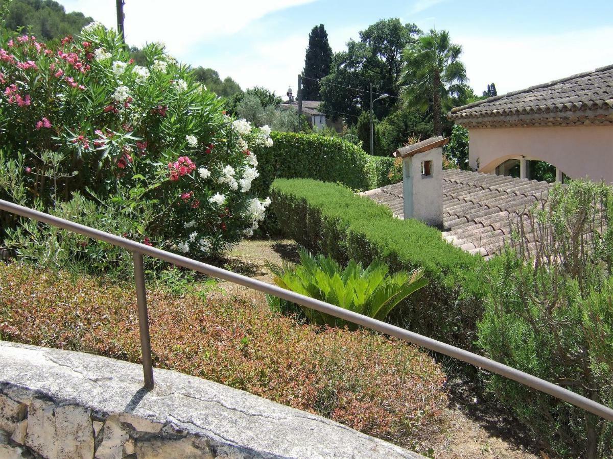 Au Vallon Rouge Saint-Paul-de-Vence Exterior photo